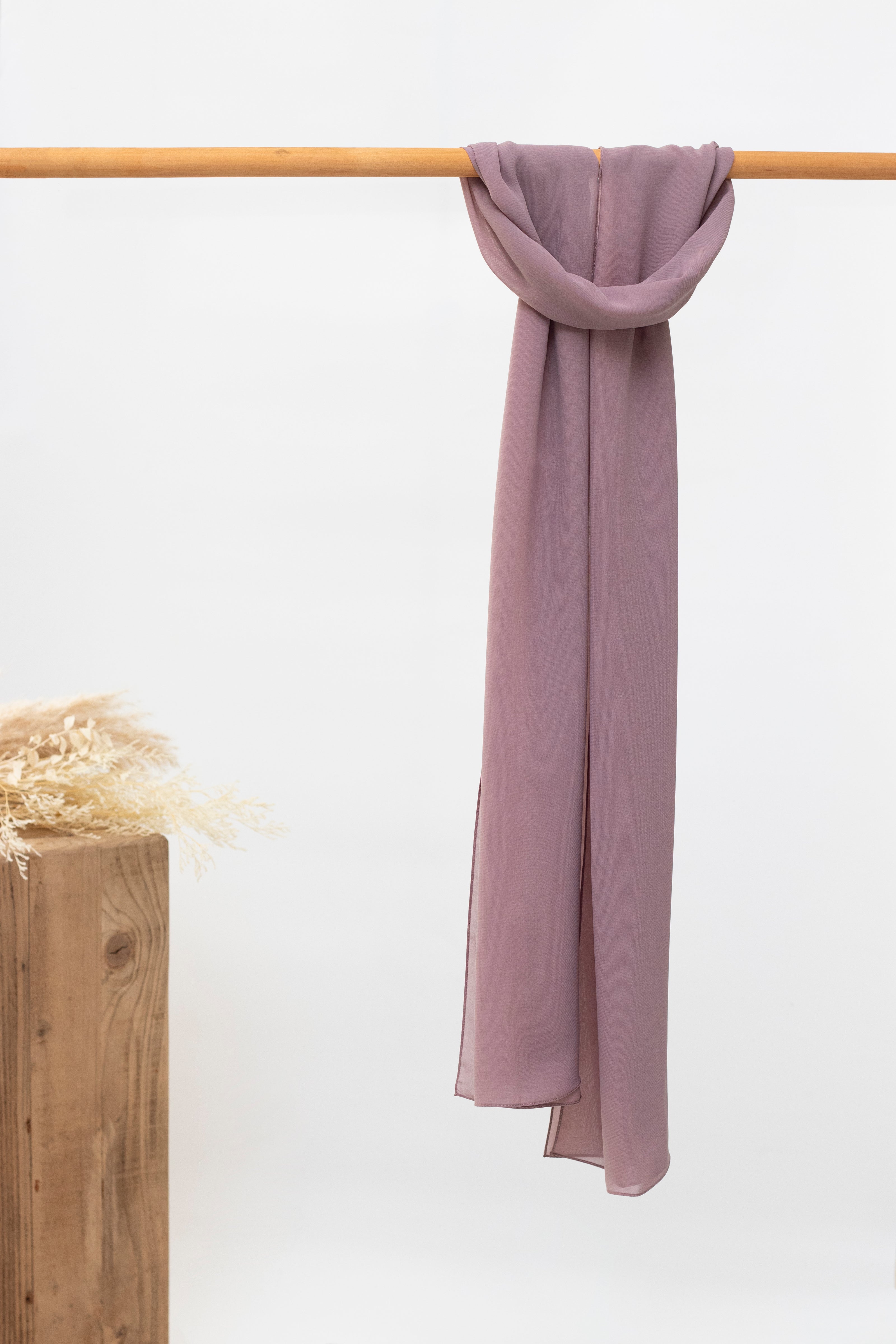 ZAHA Collection – Shades of Bloom and Radiance