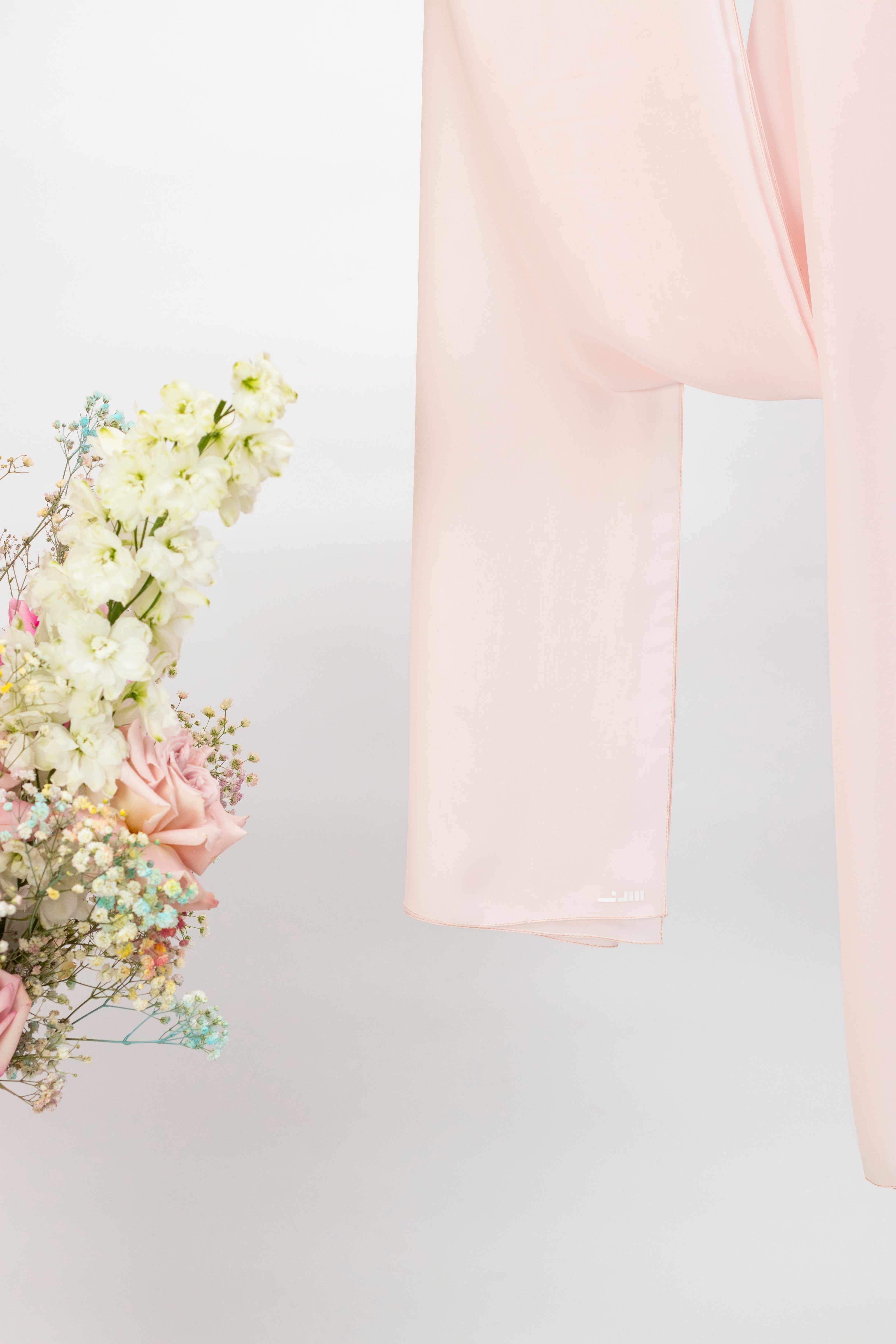 ZAHA Collection – Shades of Bloom and Radiance