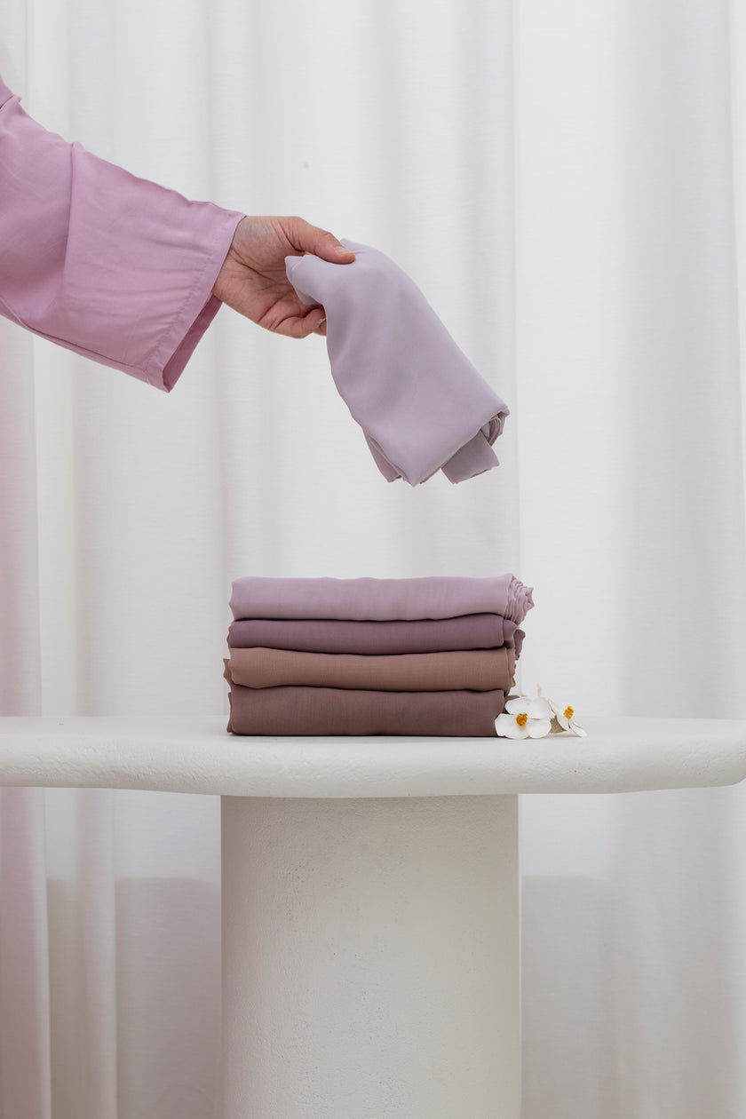 ZAHA Collection – Shades of Bloom and Radiance